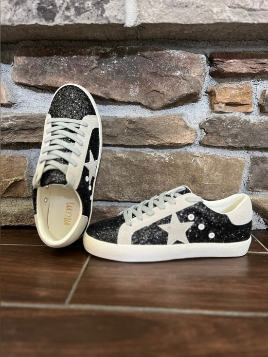 mi,im Shoes - Shiny black sneakers by Mi,iM Size 8.5